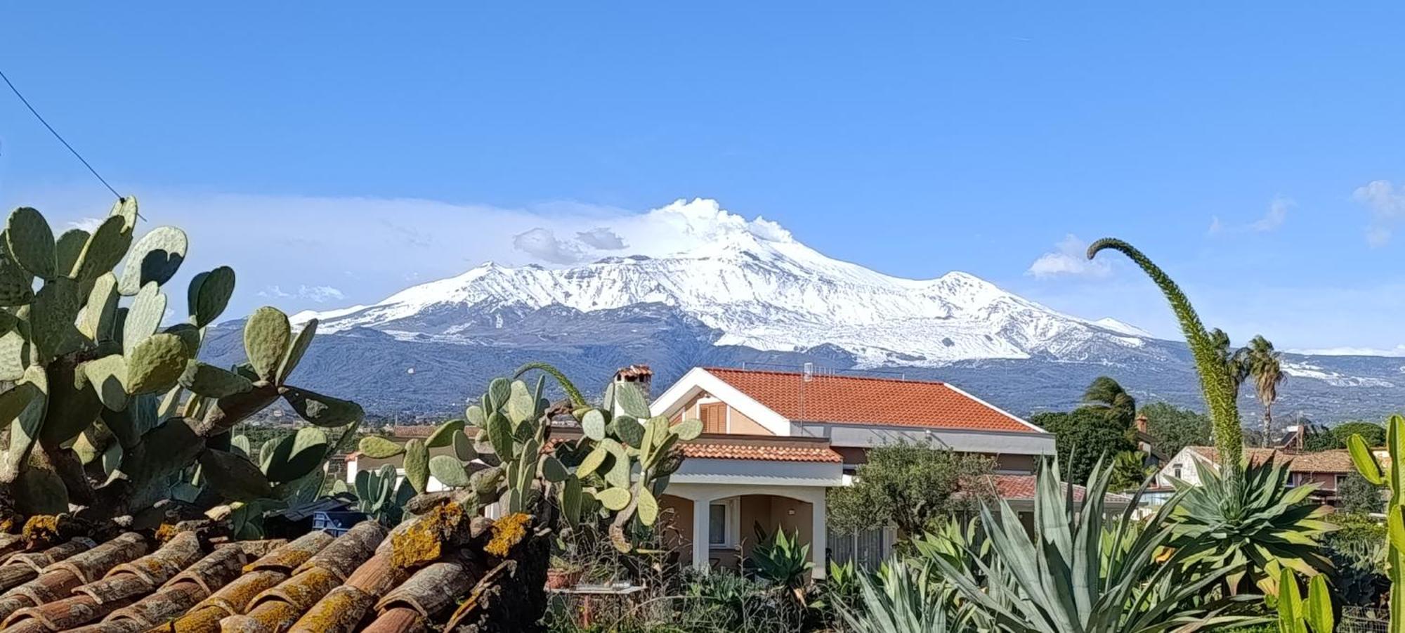 Vila Casa Del Sole Con Vista Sull'Etna A 200 Mt Dal Mare Acireale Exteriér fotografie