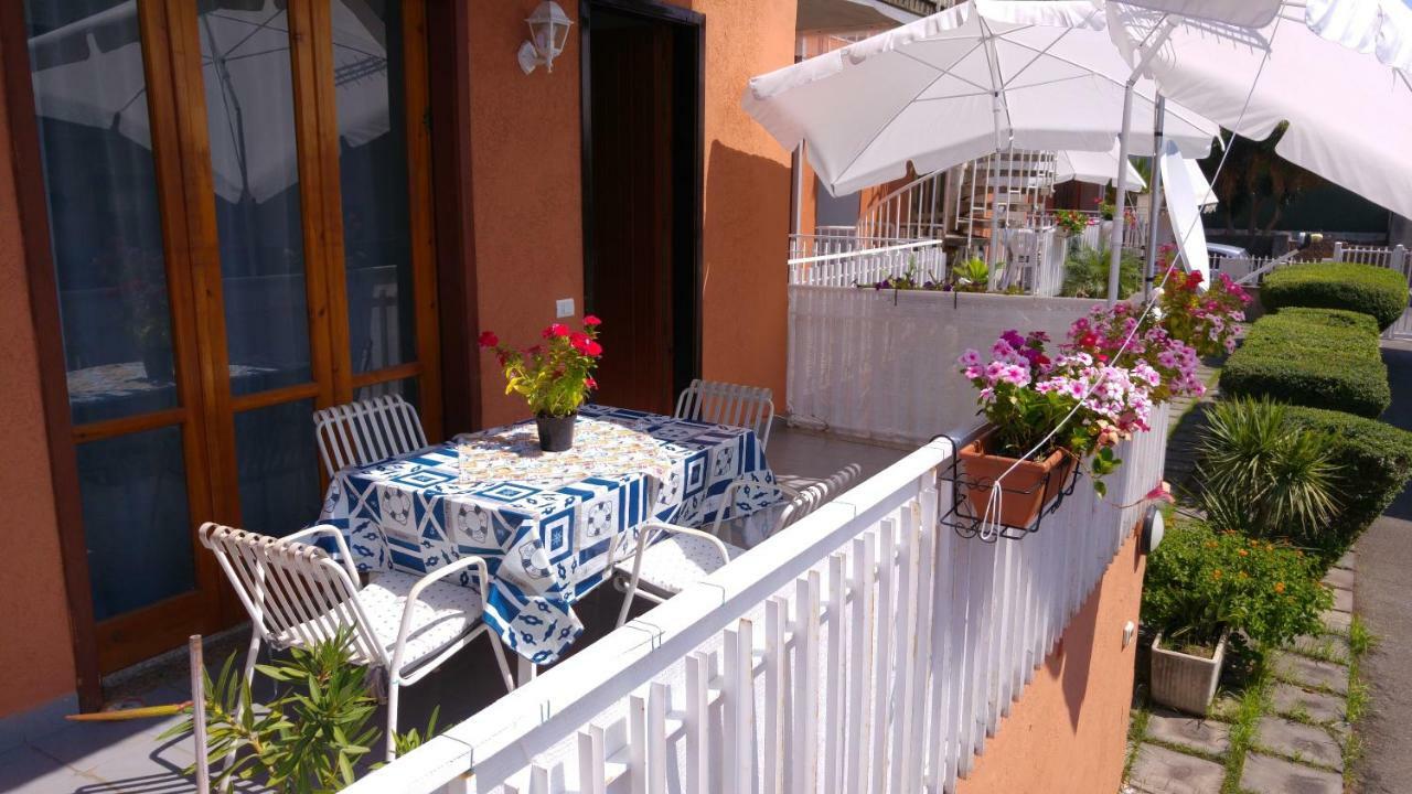 Vila Casa Del Sole Con Vista Sull'Etna A 200 Mt Dal Mare Acireale Exteriér fotografie